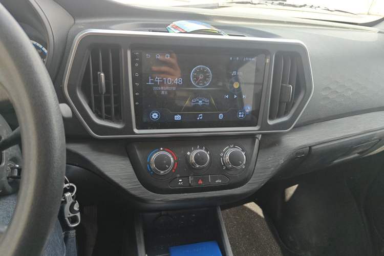 Used CHANGAN KAICHENG Ruixing M60 2023 1.5L GDI Basic Model Passenger Vehicle 6/7 Seats Audio And AC Panel