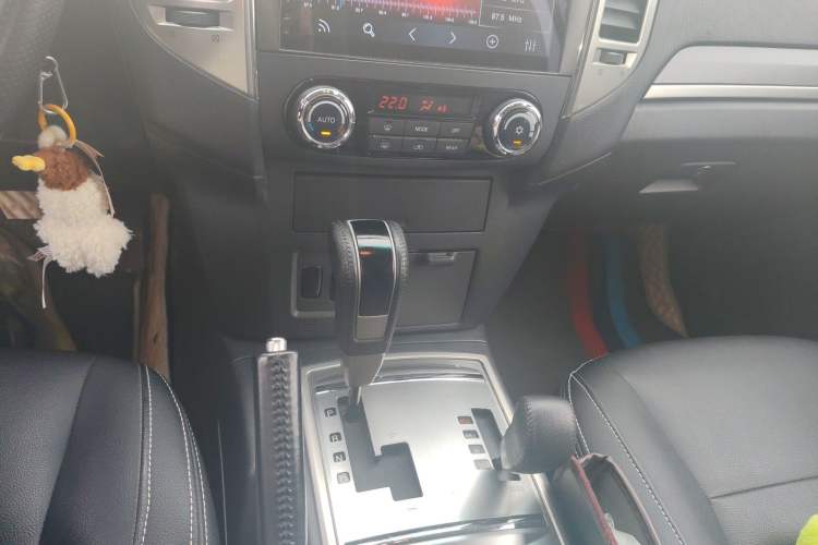 Used Mitsubishi Pajero 2018 3.0L Automatic Standard Edition