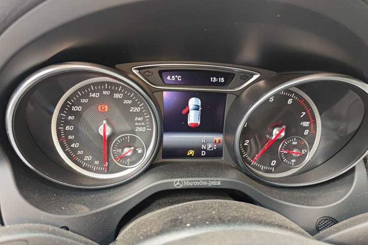 Used Mercedes-Benz GLA 2018 GLA 200 Fashion Model