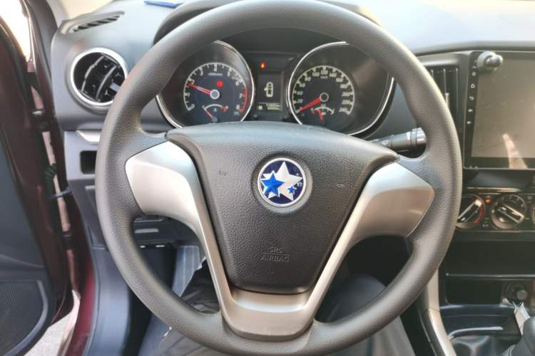 Used Venucia T70 2016 1.6L Manual Ruixing Edition