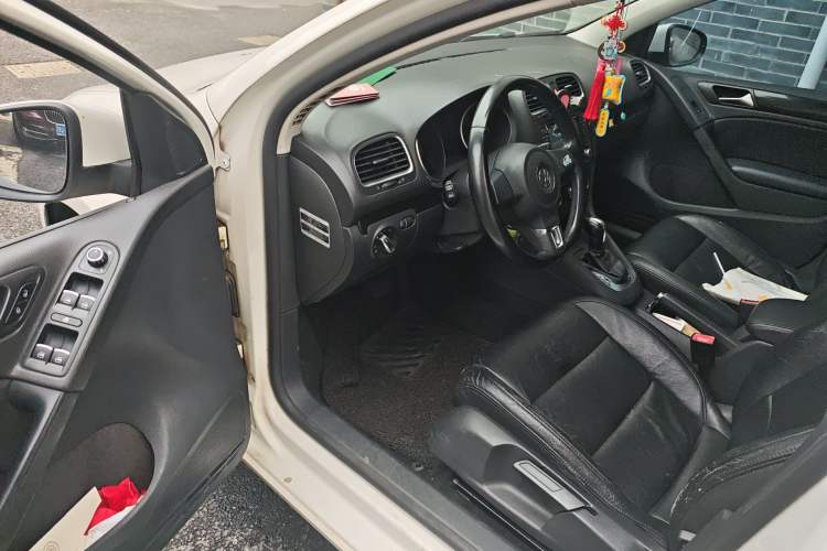 Used Volkswagen Golf 2011 1.4 TSI Automatic Comfort Model
