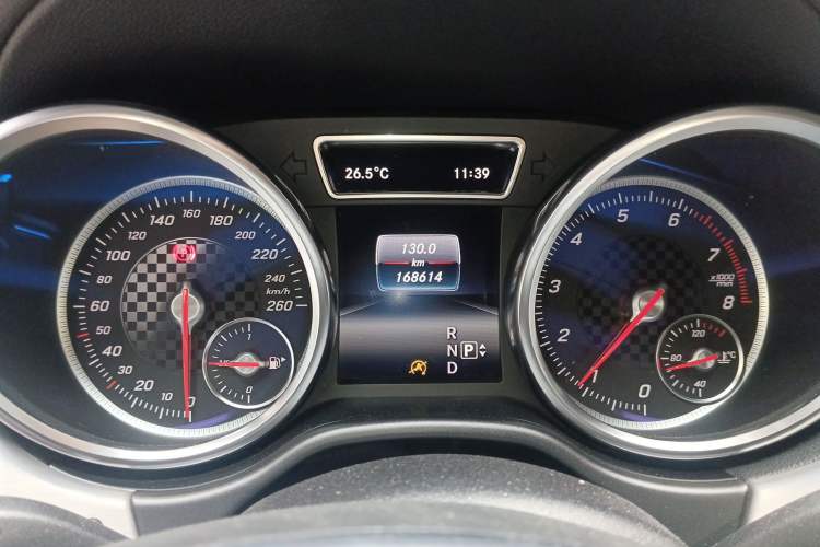 Used Mercedes-Benz GLE 2016 GLE 450 AMG 4MATIC Odometer Close Up