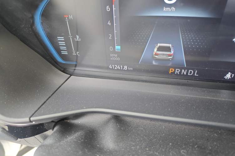 Used Ford Focus 2022 Sedan EcoBoost 180 Automatic Performance Edition Odometer Close Up