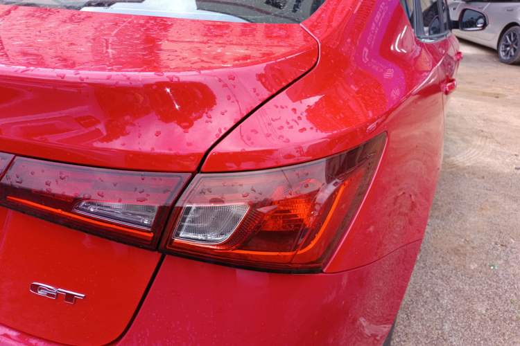 Used MG GT 2016 1.5L Automatic Value-Added Luxury Edition