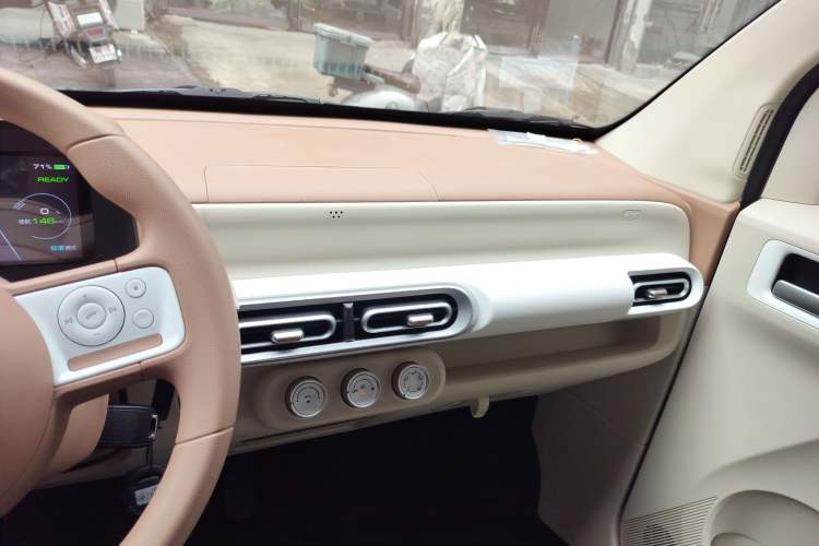 Used Wuling Hongguang MINIEV 2024 3rd Generation 215km Youth Edition