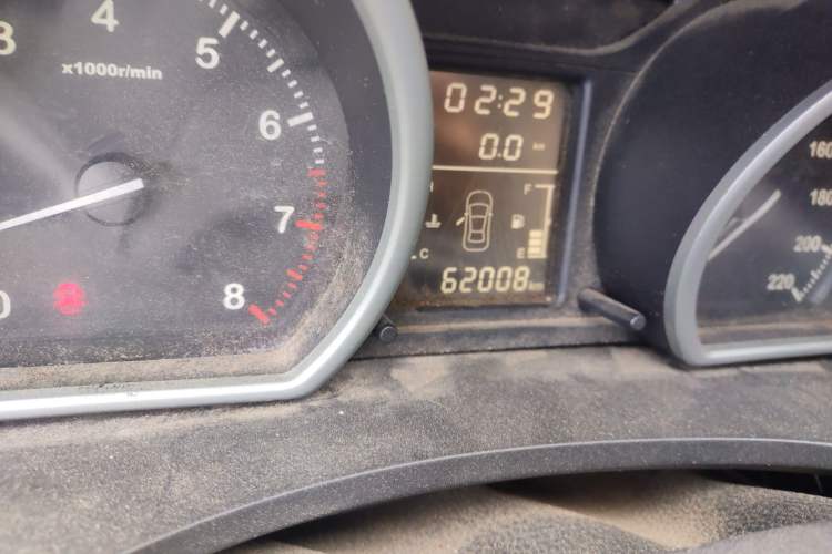 Used Zotye T600 2014 1.5T Manual Luxury Model
