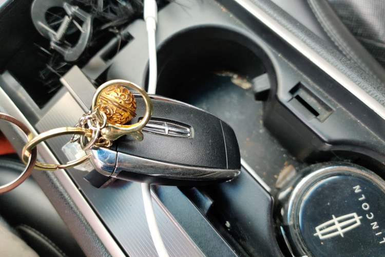 Used Lincoln MKZ 2019 2.0T Luxury Edition China VI Standard Vehicle Key