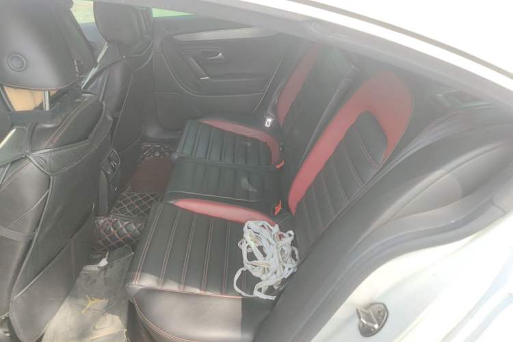 Used Volkswagen FAW-Volkswagen CC 2016 1.8TSI Luxury Model
