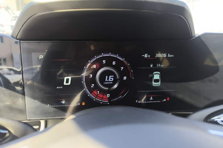 Used Hyundai Elantra 2022 1.5L CVT LUX Prestige Edition
