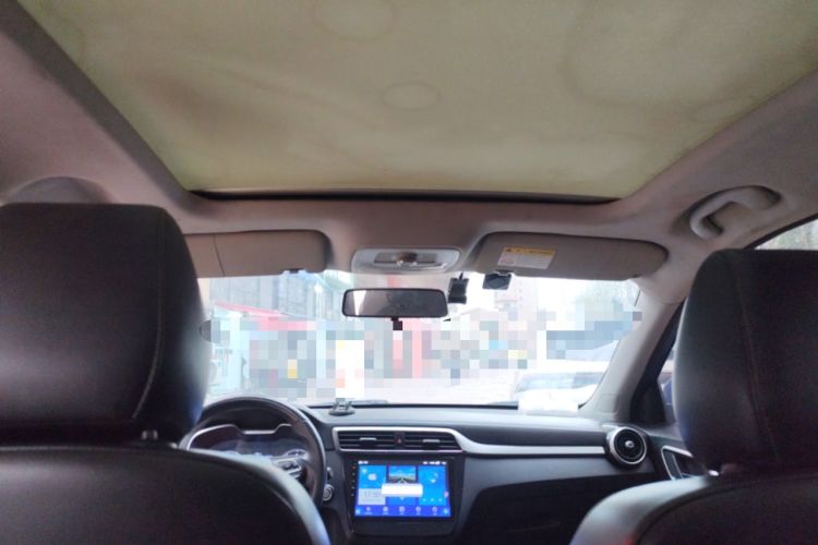 Used MG ZS 2017 1.5L Automatic Luxury Edition