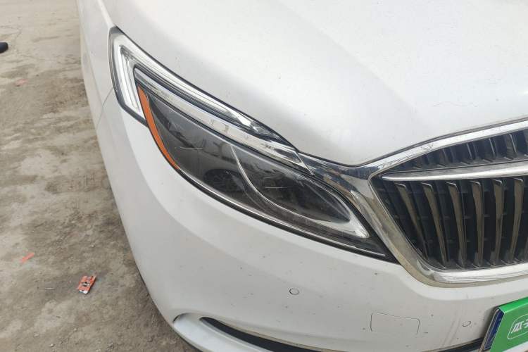 Used Buick GL8 2017 ES 28T Flagship Model China V Standard