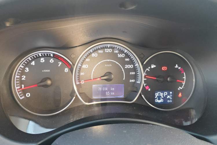 Used Renault Koleos 2014 Revised Version 2.0L Two-Wheel Drive Fashion Edition
