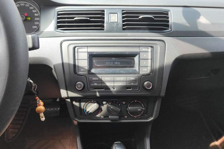 Used Volkswagen Santana 2019 1.5L Automatic Fashion Edition China VI