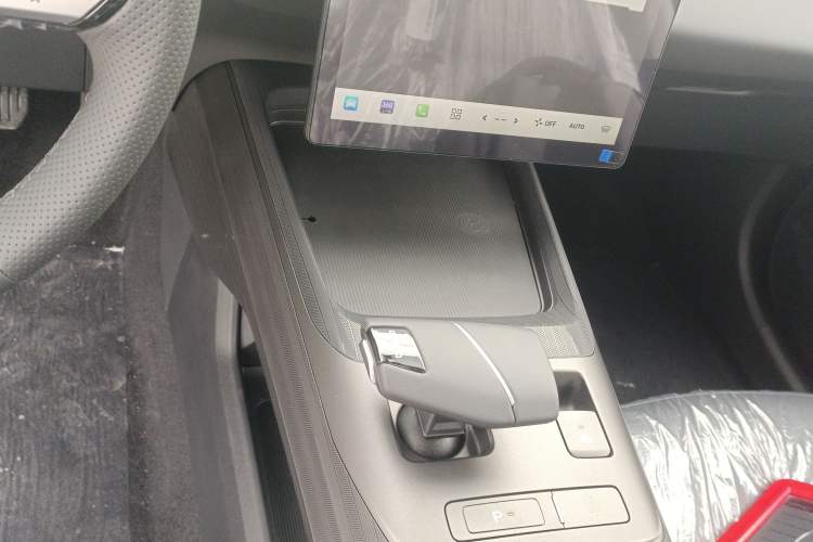 Used Changan Eado 2025 Blue Whale 1.5T 500Bar Prestige Model
