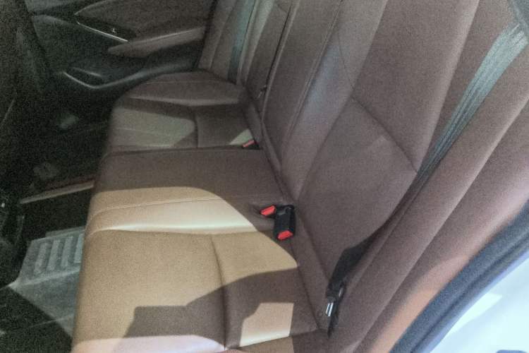 Used Honda Inspire 2022 Lingpai Hybrid 2.0L Pure Elegant Edition Left Rear Seat