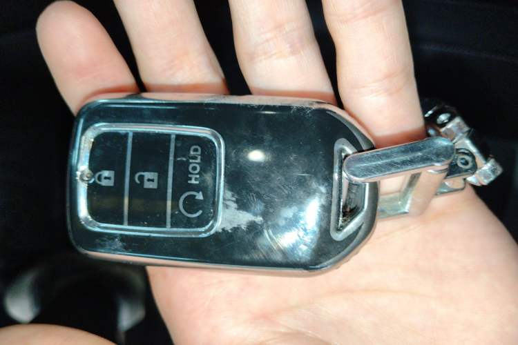 Used Honda CR-V 2017 240TURBO CVT Front-Wheel Drive Fashion Edition
