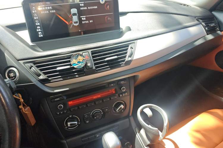 Used BMW X1 2013 sDrive18i Fashion Model