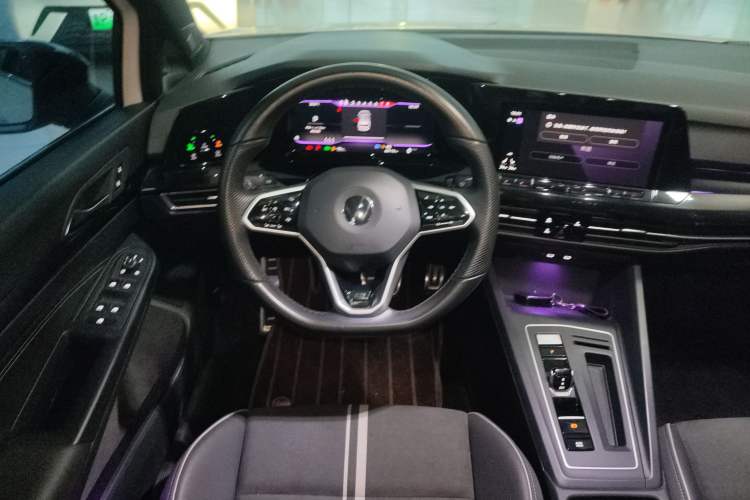 Used Volkswagen Golf 2021 280TSI DSG R-Line