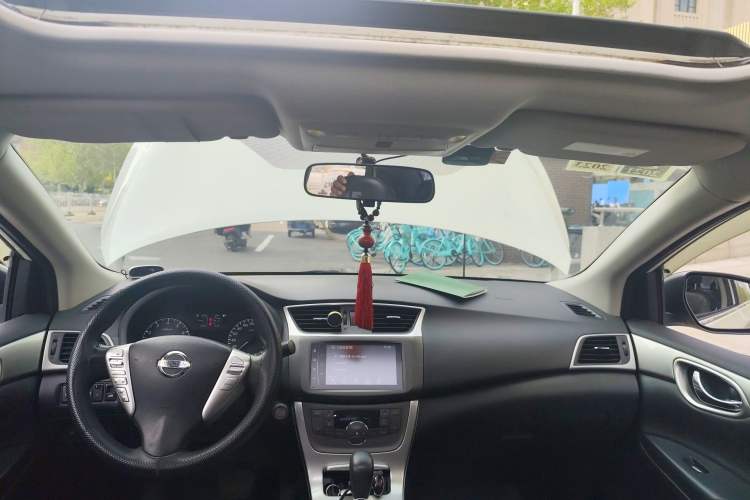 Used Nissan Sylphy 2014 1.6XV CVT Deluxe Edition