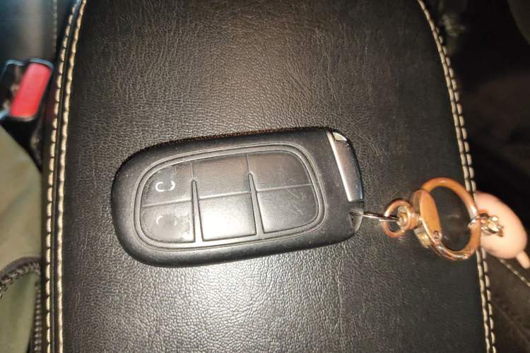 Used Jeep Cherokee 2017 2.4L Leading Smart Edition Interior 1