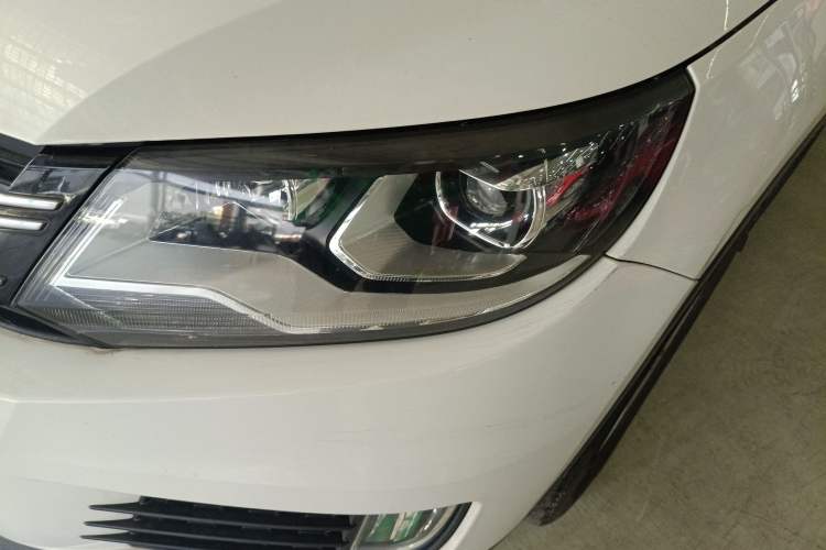 Used Volkswagen Tiguan 2016 280TSI Automatic Two-Wheel-Drive Silk Road Style Edition