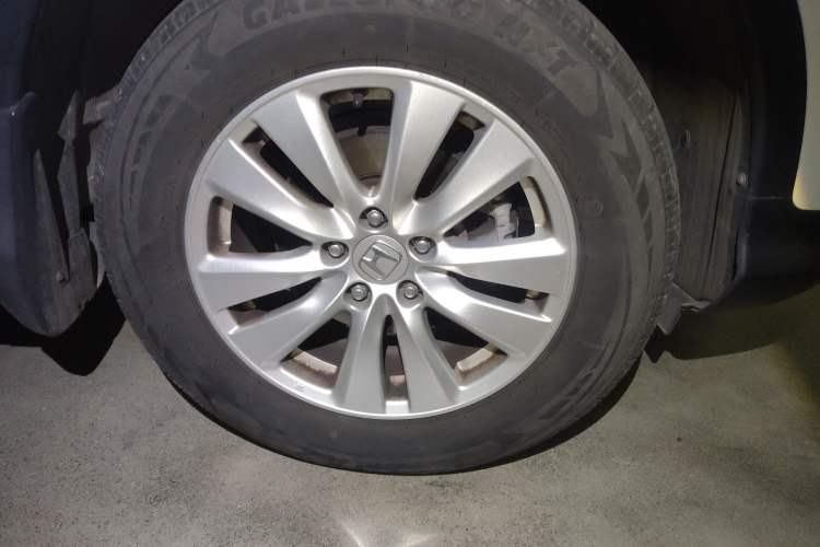 Used Honda CR-V 2016 2.0L Two-Wheel Drive Classic Edition