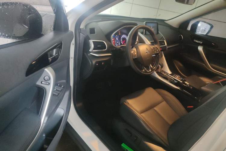 Used Mitsubishi Eclipse Cross 2021 1.5T CVT Two-Wheel Drive Belief Edition Driver Seat