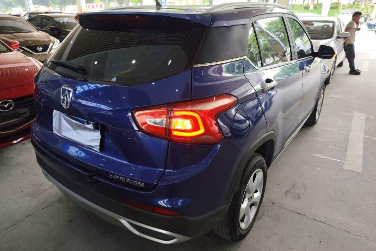 Used Baojun 510 2017 1.5L Manual Fashion Model