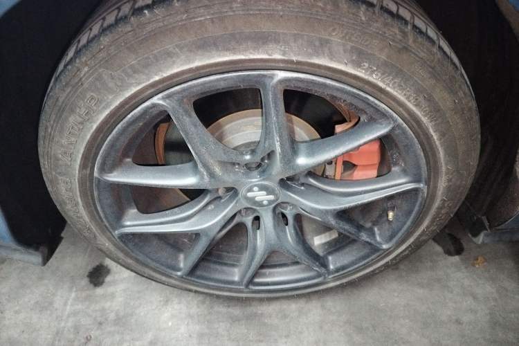 Used IM L6 2024 Max Standard Edition Right Rear Wheel Hub