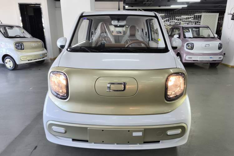 Used Bestune Pony 2026 222km Colorful Horse