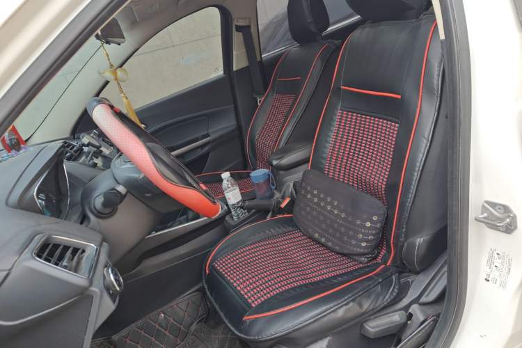 Used Ford Escort 2017 Happy Edition 1.5L Manual Fashion Model
