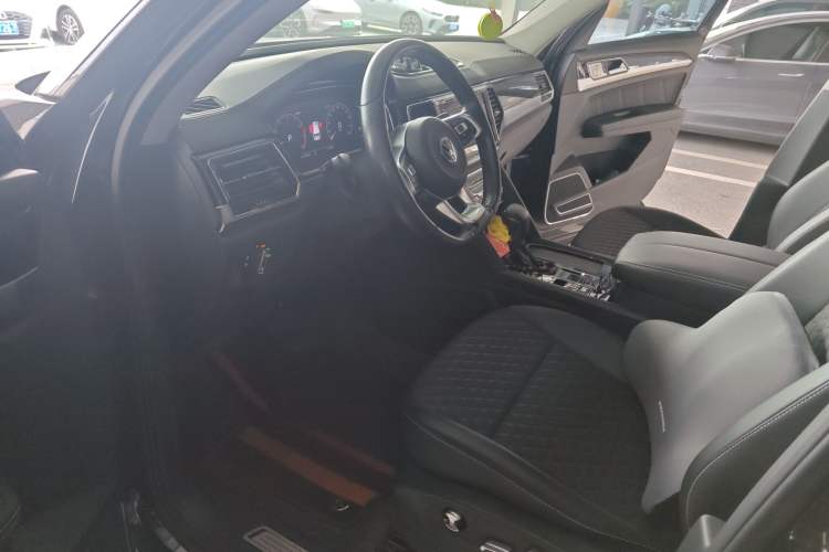 Used Volkswagen Teramont X 2020 330TSI Two-Wheel-Drive Luxury Edition Driver Seat