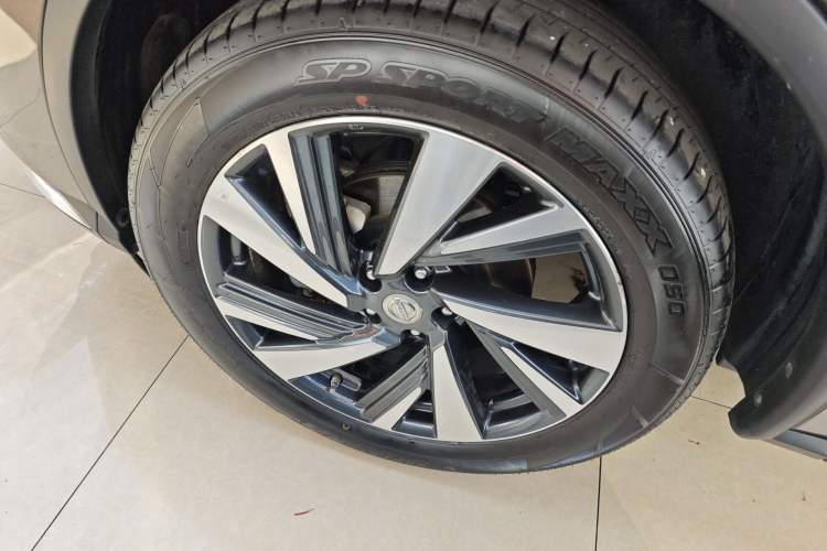 Used Nissan Murano 2017 2.5 S/C HEV XV Four-Wheel Drive Hybrid Flagship Edition Left Front Wheel Hub