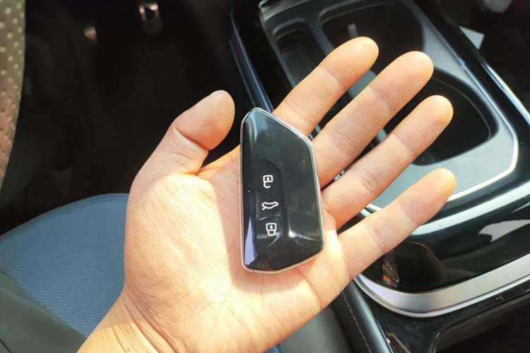 Used Volkswagen ID.4 CROZZ 2022 Long-Range Lite PRO Edition Vehicle Key