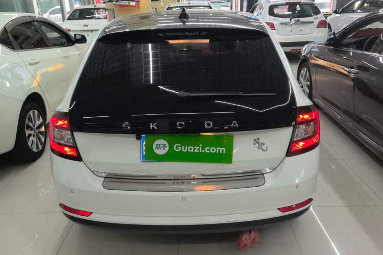 Used Skoda Rapid Spaceback 2016 Revised 1.6L Automatic Smart Drive Version