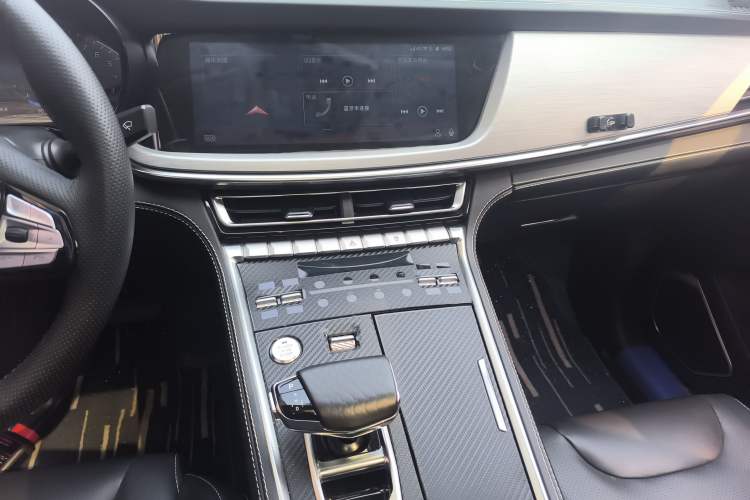 Used CHANGAN CS85 COUPE 2019 2.0T Automatic Version China V Standard Audio And AC Panel