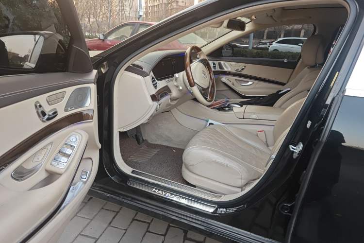 Used Mercedes-Benz Maybach S-Class 2016 S 400 4MATIC Driver Seat