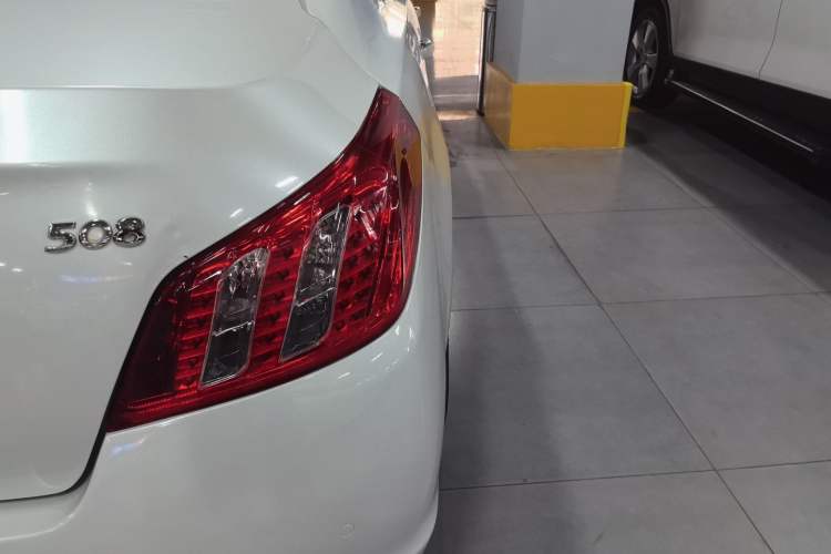 Used Peugeot 508 2013 2.0L 2nd Anniversary Edition with Automatic Sunroof – Classic Version