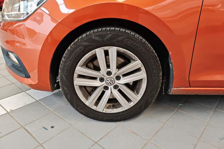 Used Volkswagen Santana 2015 HaoNa 230TSI DSG Comfort Model
