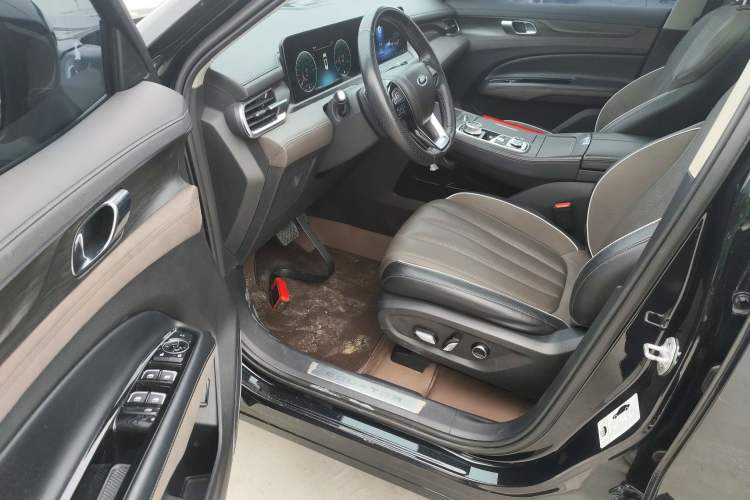 Used Ford Equator 2023 EcoBoost 225 Premier 7-Seater (2/3/2)
