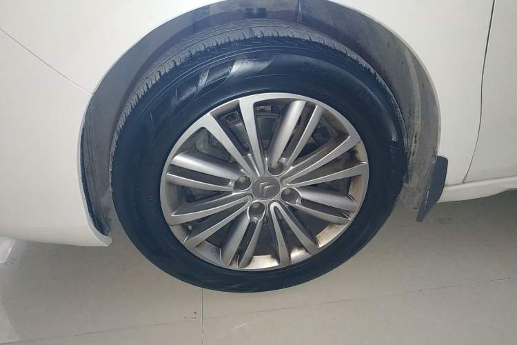 Used Citroen C4L 2015 1.8L Automatic Leading Edition
