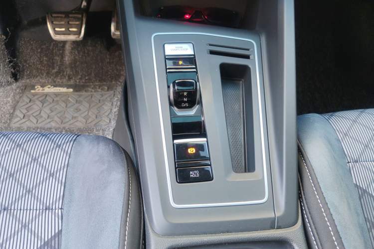 Used Volkswagen Golf 2021 280TSI DSG R-Line
