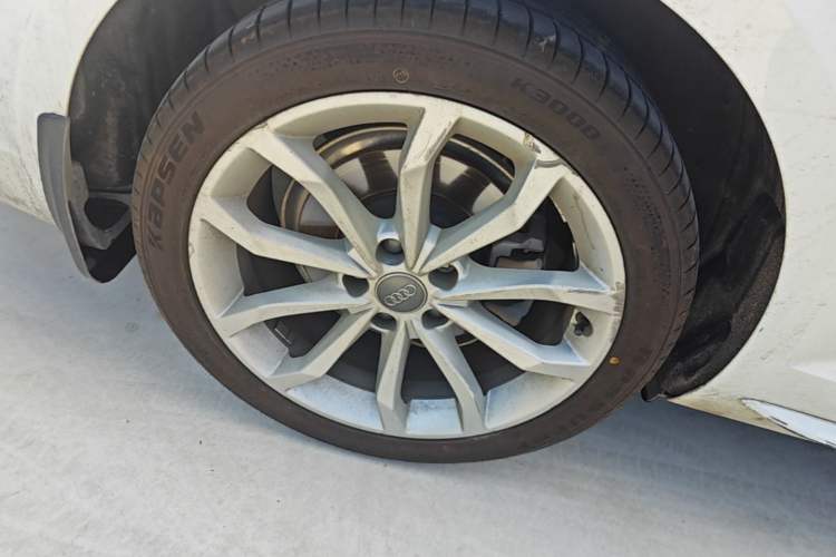 Used Audi A4L 2019 40 TFSI Fashion Edition China VI Emission Standard