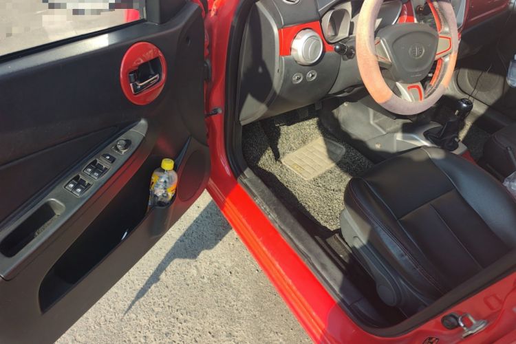 Used Oley 2012 Sedan 1.5L Manual Luxury Model Driver Seat