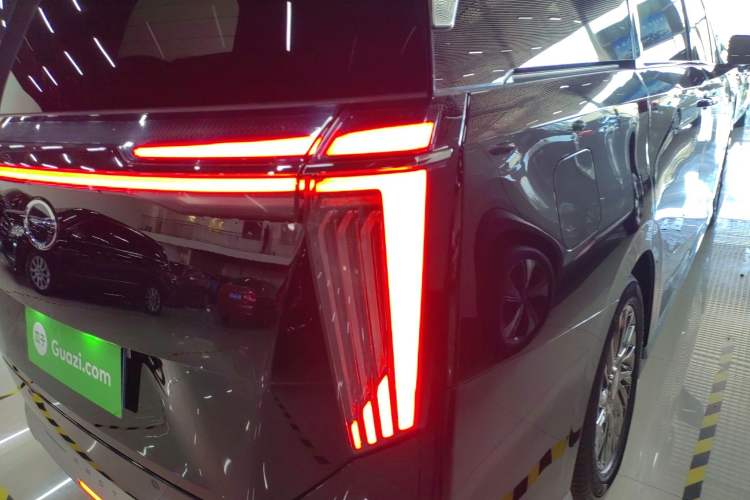 Used GAC Trumpchi M8 2023 Zongshi Series Dual-Motor Flagship Edition
