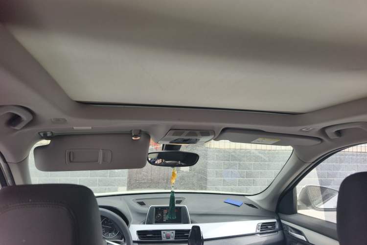 Used BMW X1 2016 sDrive18Li Fashion Model Headliner