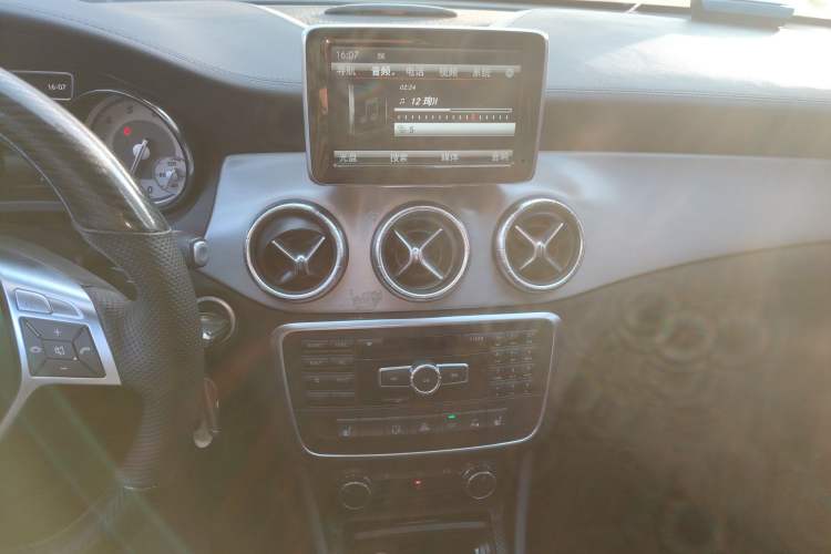 Used Mercedes-Benz CLA 2014 CLA 260 4MATIC