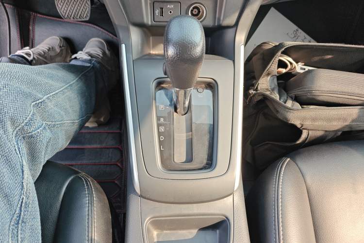 Used Nissan Sylphy 2022 Classic 1.6XE CVT Comfort Edition Gear Lever