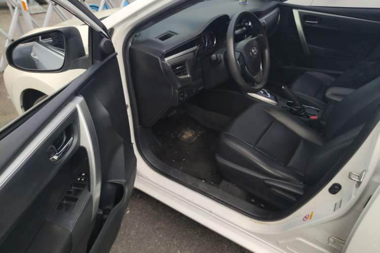 Used Toyota Corolla 2014 1.6L CVT GL Driver Seat