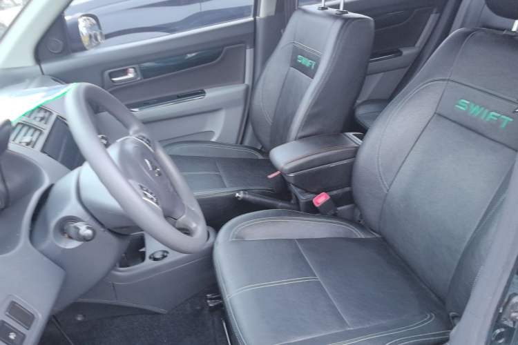 Used Suzuki Swift 2016 1.5L Automatic Fashionable Coolplay Edition
